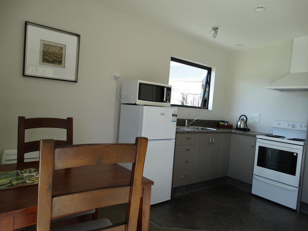 Oak Lodge Greymouth Rum bild
